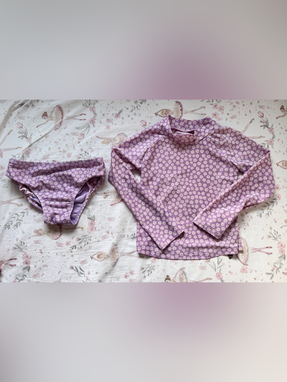 Baby Gap Girls 4Y Purple Daisy Floral Rash Guard 2 Piece Swimsuit Bikini